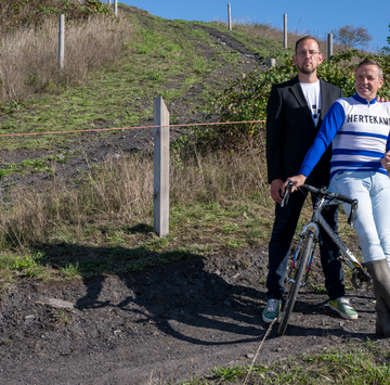 CHRISTOPHE VANDEGOOR & PAUL HERYGERS | Crossen, vliegen, duiken en weer opstaan